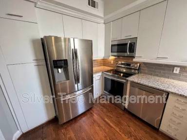 Main picture of 4040 Avondale Ave