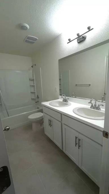 Main picture of 359 Shafer Ave