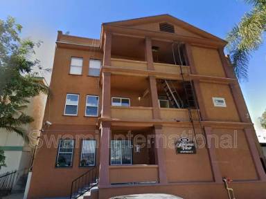 Main picture of 1131 S Beacon St