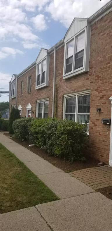 Main picture of 3587 Harlem Road - Unit 5