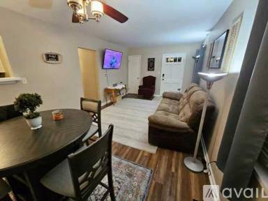 Main picture of 4058 Royal Oak Dr