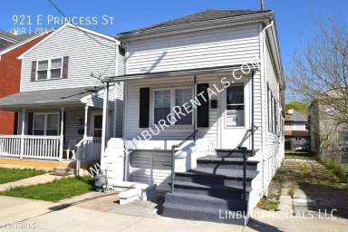Main picture of 923 E Princess St