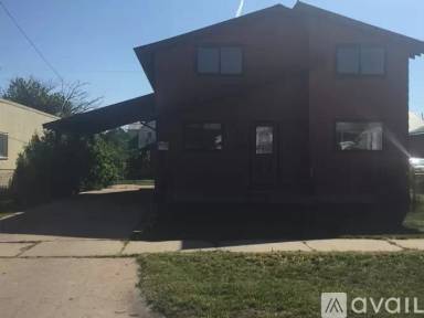 Main picture of 1028 4th St