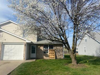 Main picture of 2511 Carnation Dr