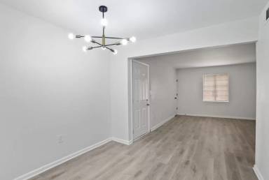 Main picture of 2060 Alison Ct SW