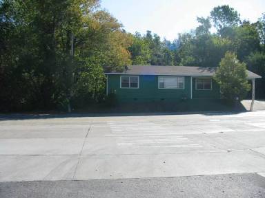 Main picture of 1126 N Gregg Ave