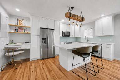 Main picture of 3783 Wilson Ave