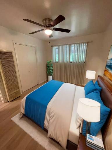 Main picture of 3065 S Commerce Rd