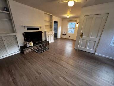 Main picture of 4416 Needham Ave