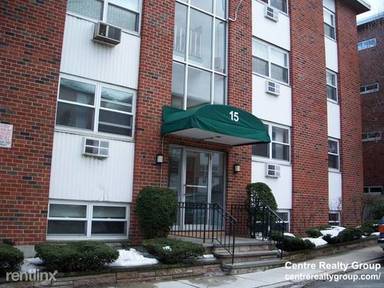Main picture of 15 Commonwealth Ct