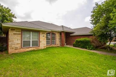 Main picture of 5827 Dominion Ridge Cir