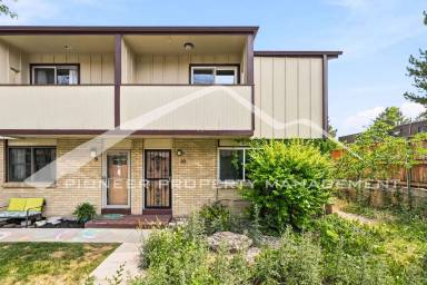 Main picture of 1827 Quail St