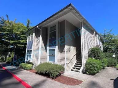 Main picture of 4736 W Powell Blvd