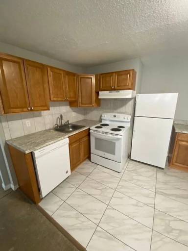 Main picture of 287 Main St