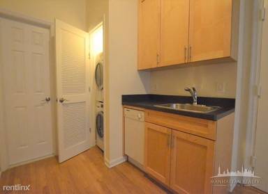 Main picture of 117 E 89th St