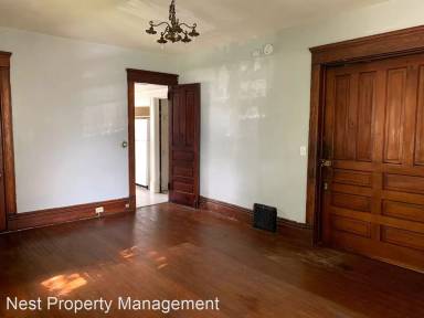 Main picture of 223 S Johnson St