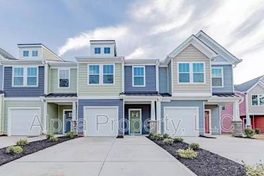 Main picture of 240 Keaton Ct