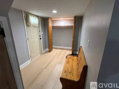 Main picture of 6427 Elm St