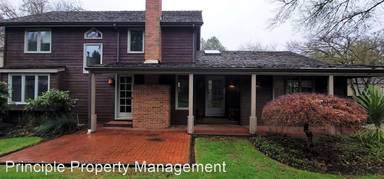 Main picture of 255 Spyglass Dr