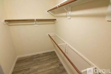 Main picture of 945 Park Ridge Ct