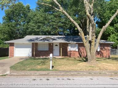 Main picture of 1006 Joye St