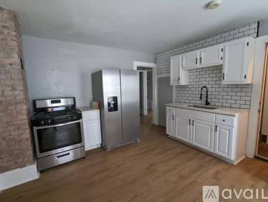 Main picture of 2111 Dowd Ave