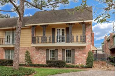 Main picture of 5534 Beverlyhill St