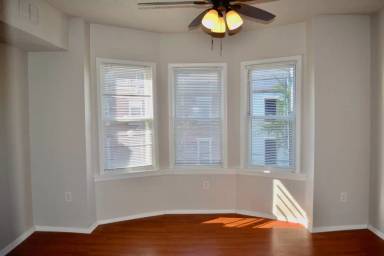 Main picture of 1339 S 4th St
