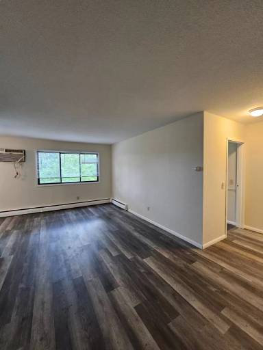 Main picture of 3806 Stinson Blvd NE
