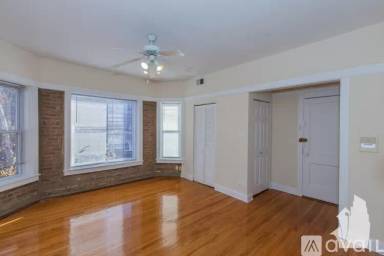 Main picture of 849-59 W Cornelia Ave Apartments