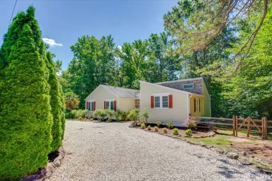 Main picture of 1608 Gerringer Mill Rd