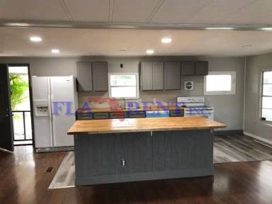 Main picture of 6706 Pompeii Rd