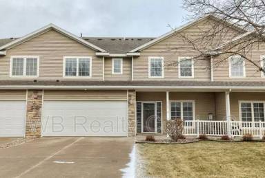 Main picture of 10525 Hickory Dr