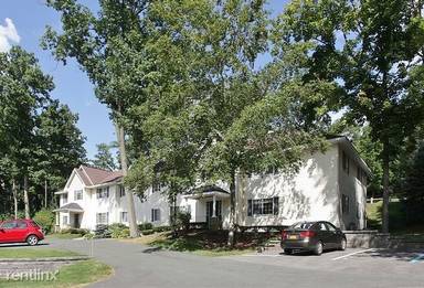 Main picture of 42D Meyer Rd