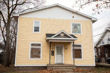 Main picture of 410 5th Ave