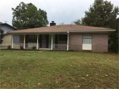 Main picture of 2081 S 71st East Ave