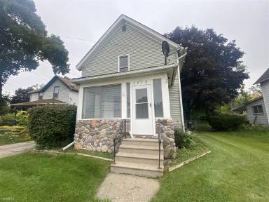 Main picture of 1713 S Martin Luther King Jr Dr