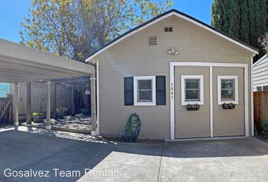 Main picture of 1221 Sherwood Ave