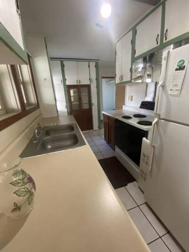 Main picture of 304 N Rockingham Ave