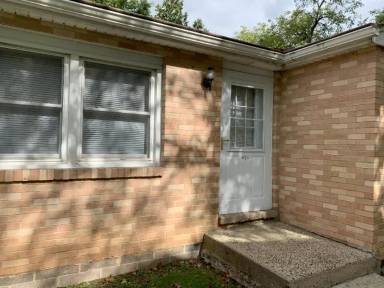 Main picture of 139 Maple Ave