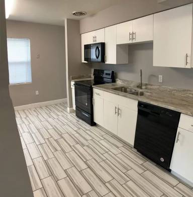 Main picture of 214 Prince St