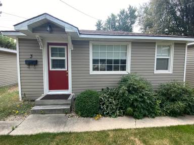 Main picture of 2615 W Heron St