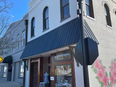 Main picture of 903 Avenue A