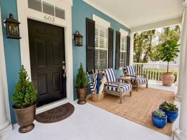 Main picture of 603 Canne Pl