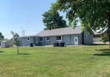 Main picture of 520 9th St SE