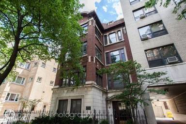 Main picture of 433 W Wellington Ave