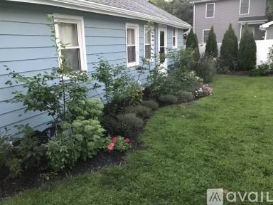 Main picture of 19 Stratton Pl