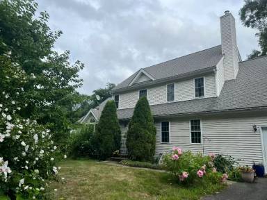 Main picture of 76 Stagecoach Rd