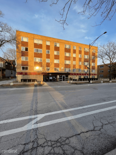 Main picture of South Shore Apartments
