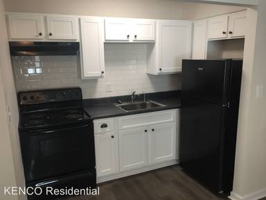 Main picture of 393 Lockheed Ave SE